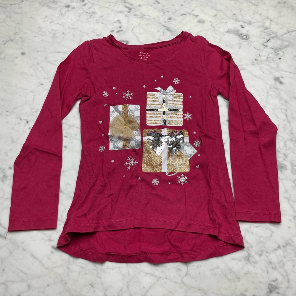 Emma's Garden Holiday Snowflake Gift Sequin Long Sleeve Top